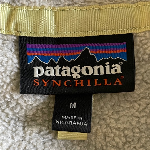 Patagonia Gray Synchilla Sweater - Picture 3 of 3